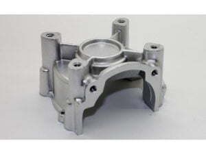 Kurbelwellengehäuse hinten zu Benzin Boxermotor DLE120, 120ccm