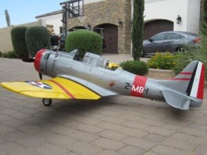 SBD Dauntless in grau/gelb, 100ccm, Spw 2540mm, ARF-Modell von CYModel