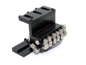 Ventilblock M5-3 / JD-106 zu Schaufelbagger Volvo EC360L 1:14