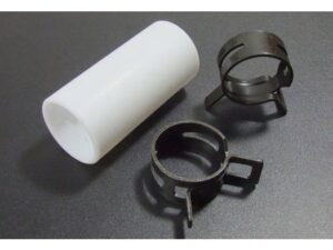 Teflon-Auspuffverbinder 21.5mm mit Klemmen zu 20-35ccm Motoren