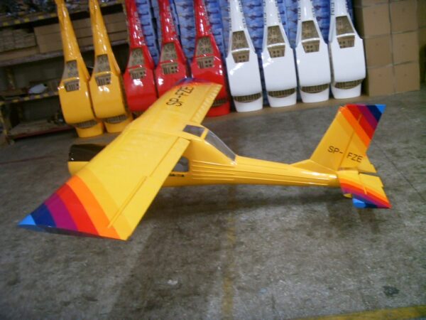 PZL-104 Wilga 100ccm, Spw. 3000mm, gelb, ARF-Modell von Skysun Hobbies – Bild 3
