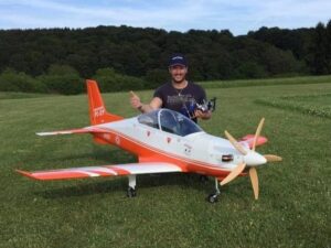 PC-21 1/4 JMB Turboprop - L 2880mm Spw 2400mm - Singapore