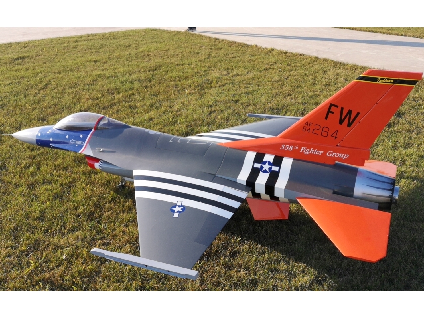 F-16 Fighting Falcon Turbinen Jet 1/5, Spw 2115mm, Turbine Ready mit EZFW, Pilot-RC – Bild 2