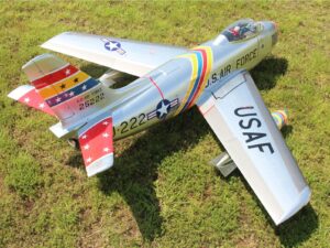 F-86F Sabre - Turbinen Jet, Spw 1957mm, ARF-Set mit EZFW, Pilot-RC
