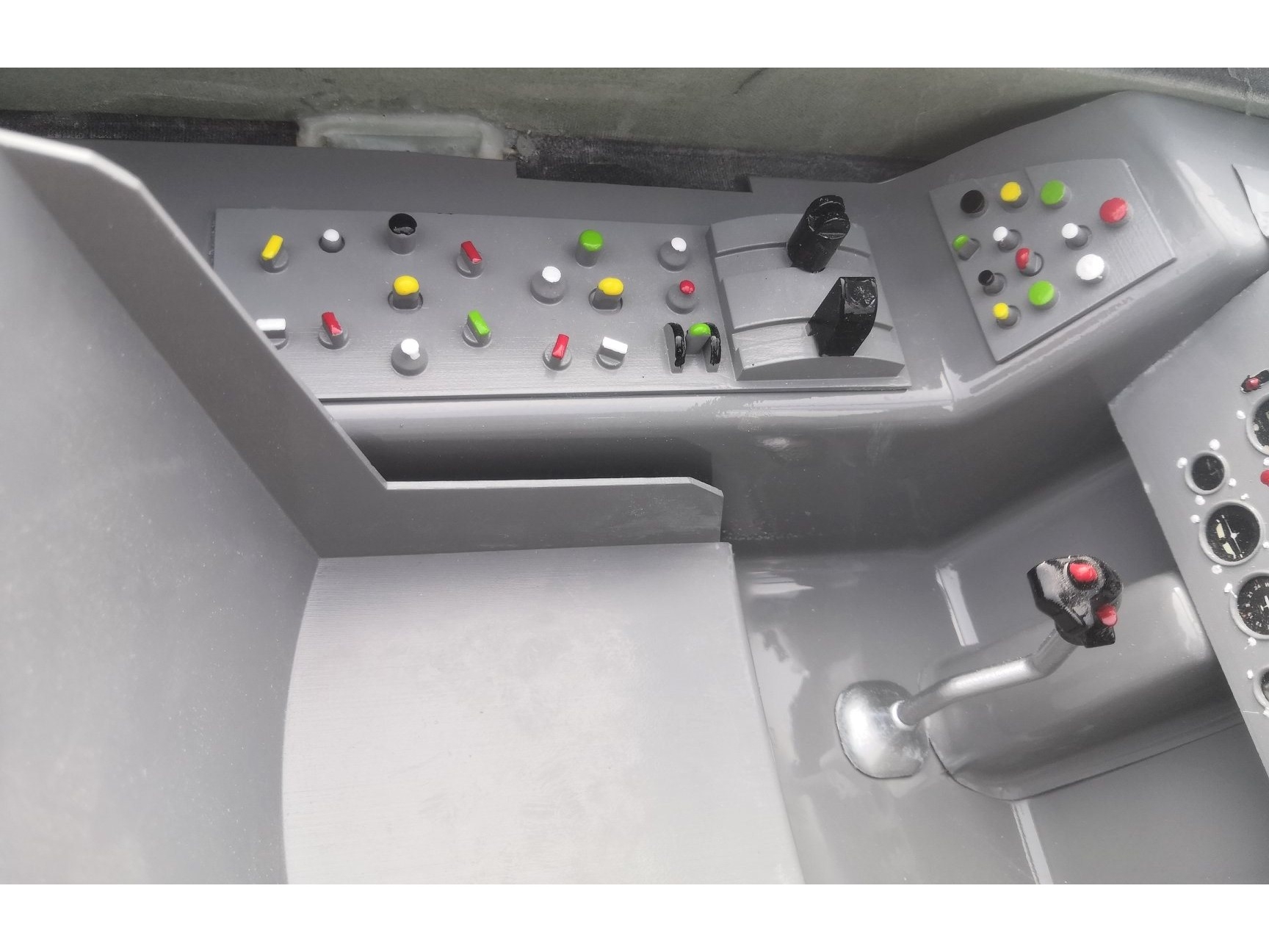 Scale Cockpit zu F-86D Sabre, Spw 1980mm, Pilot-RC – Bild 3