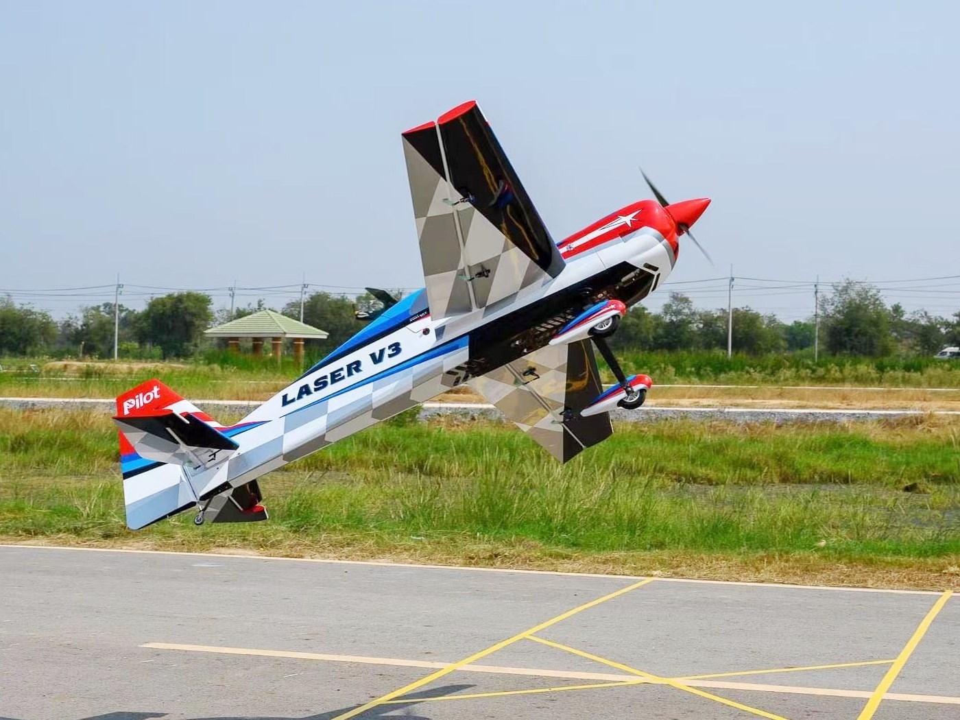 Laser 88 V3, 50-80ccm, Spw 2240mm, ARF-Set, PILOT-RC – Bild 5