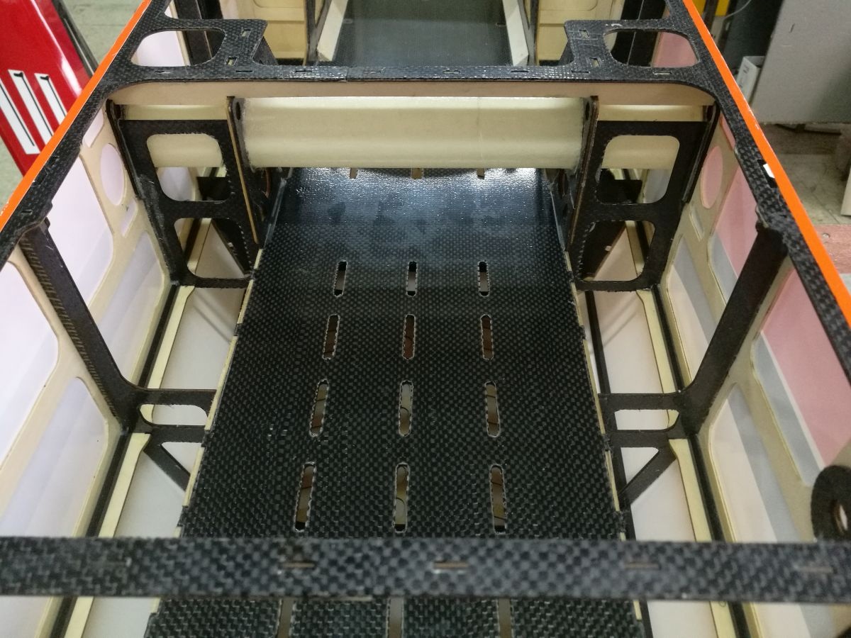 EXTRA 330LX - CFK / Carbon Competition, 100ccm, Spw 2610mm, ARF-Set, PILOT-RC – Bild 4