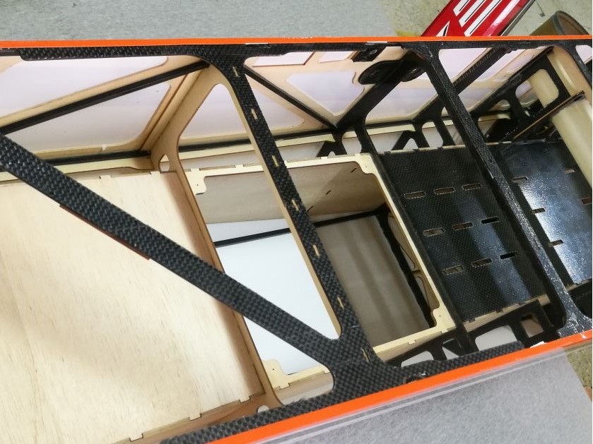 EXTRA 330LX - CFK / Carbon Competition, 100ccm, Spw 2610mm, ARF-Set, PILOT-RC – Bild 5