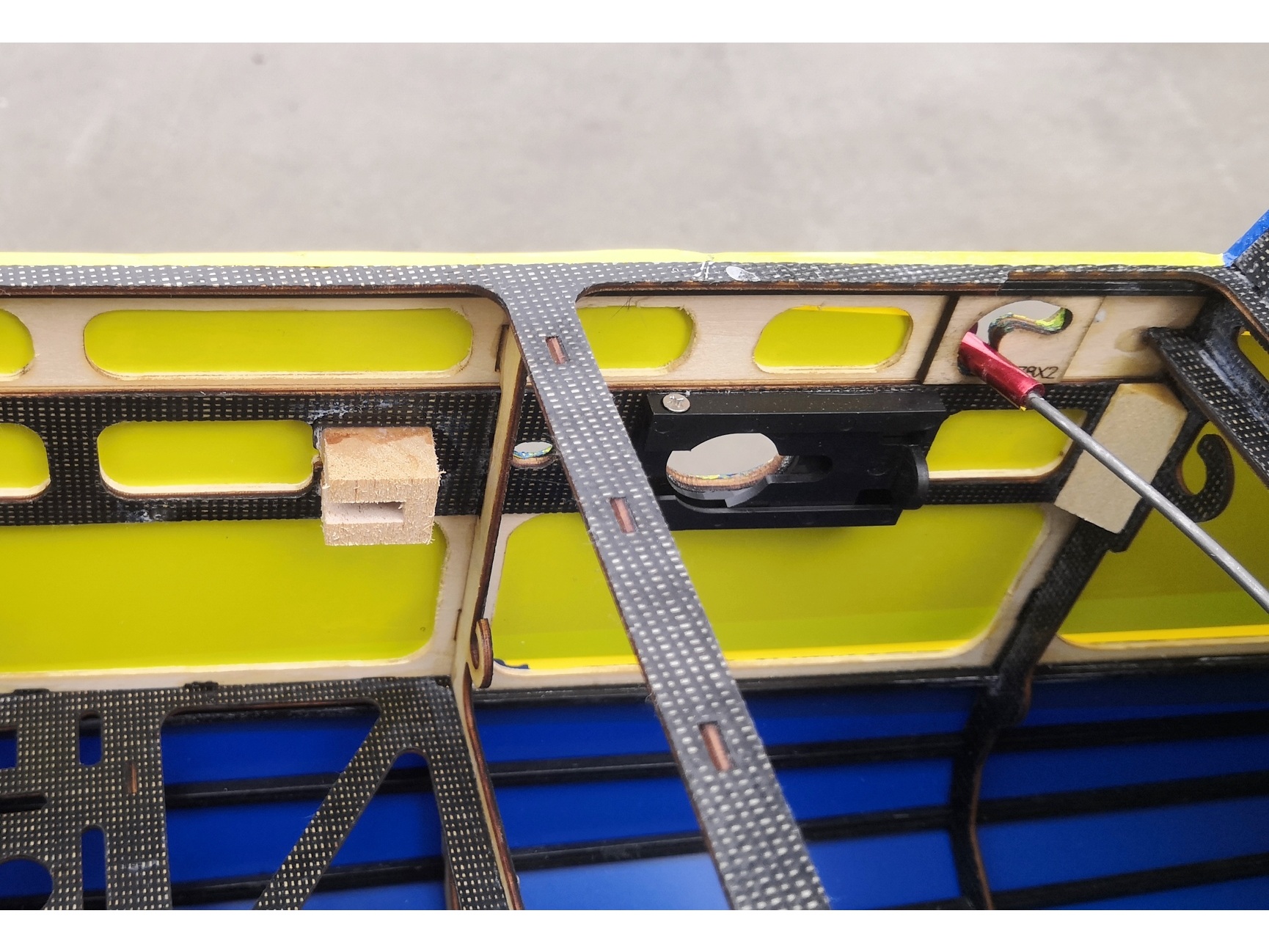 Edge 540 V2 CFK-Version, 30ccm, Spw 1880mm, ARF-Modell, Pilot-RC – Bild 6