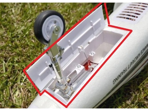 Bug-Fahrwerkschacht zu Viper 90mm EDF, Spw 1400mm, HSD-Hobby