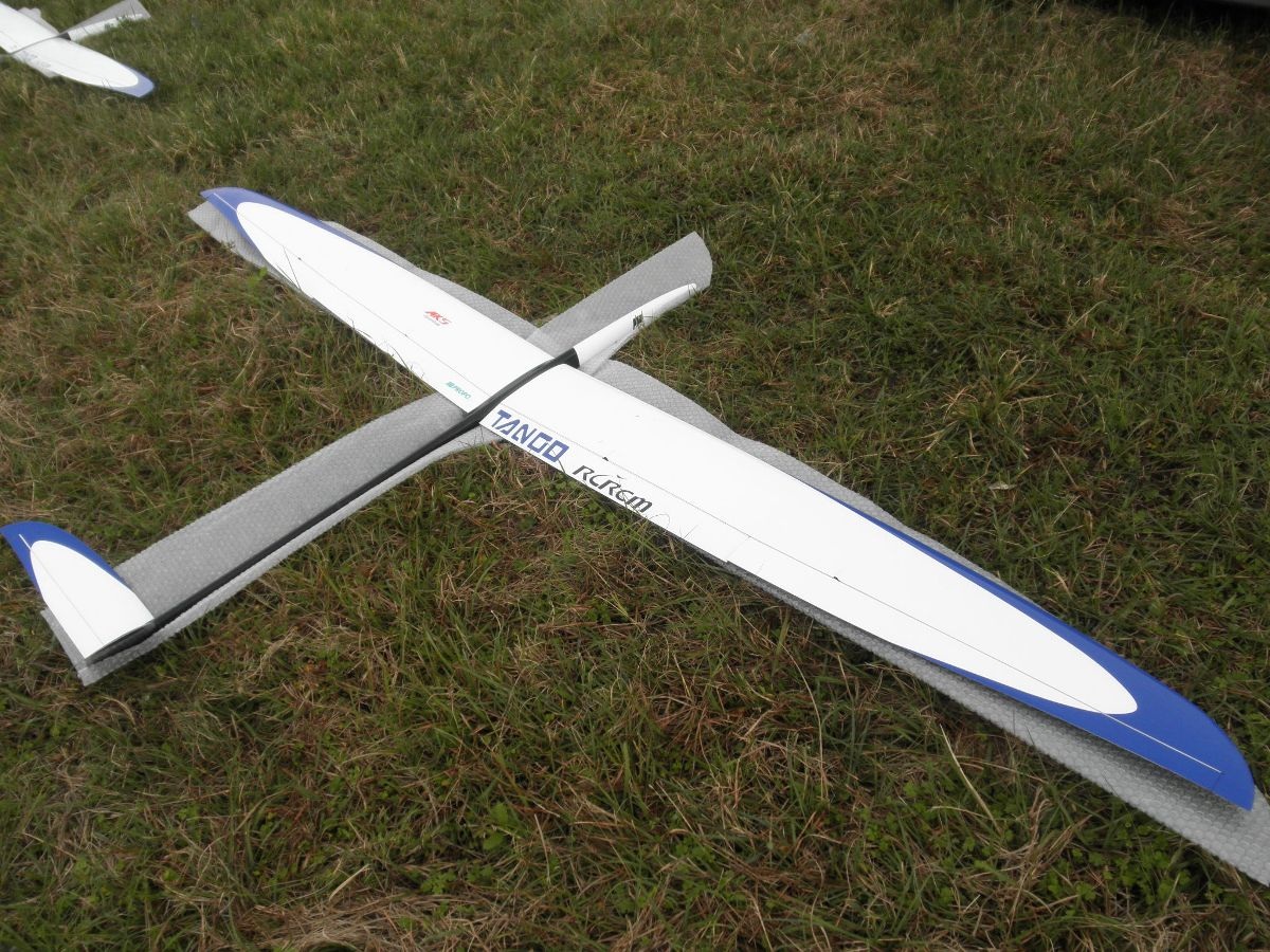 Voll GFK Segler TANGO - Spw 2900mm - RCRCM – Bild 4