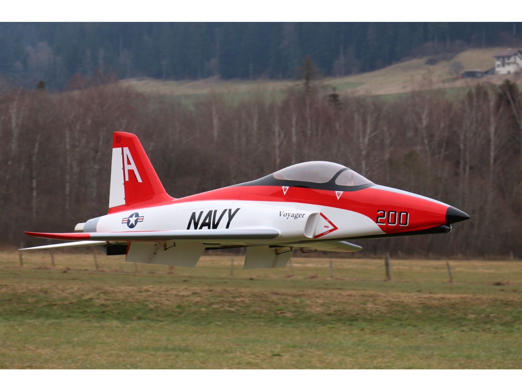 TopRC Model Voyager - Sport Jet Version 2 - Full Composite, Spw 2790mm, ARF-Set