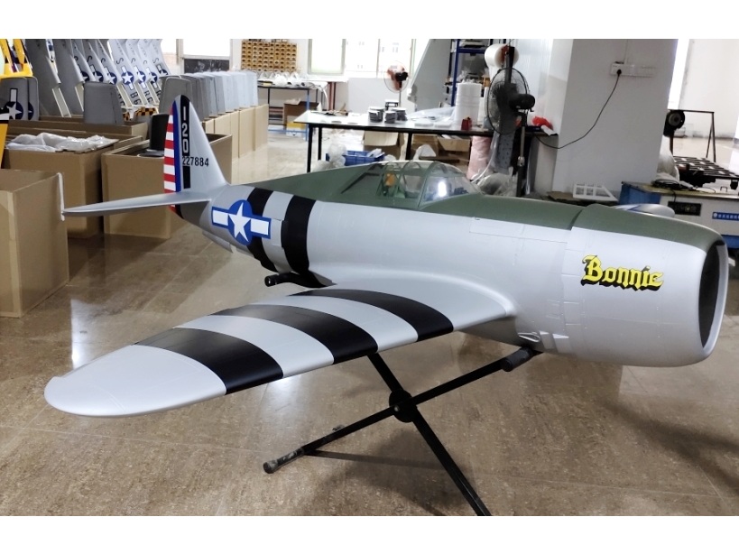 TopRC Model P-47 Thunderbolt Bonnie - Full Composite, 80ccm, Spw 2438mm, ARF-Set