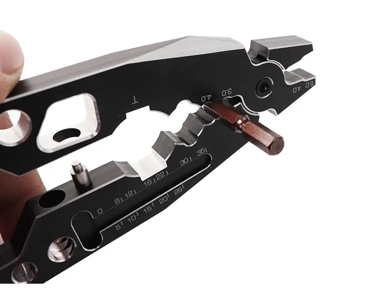 Multifunktionszange für div. Schrauben, Stecker usw. – Bild 4