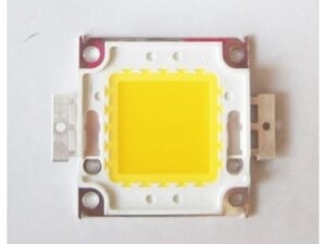 LED-Chip mit 30W, 3800Lumen, warmweiss