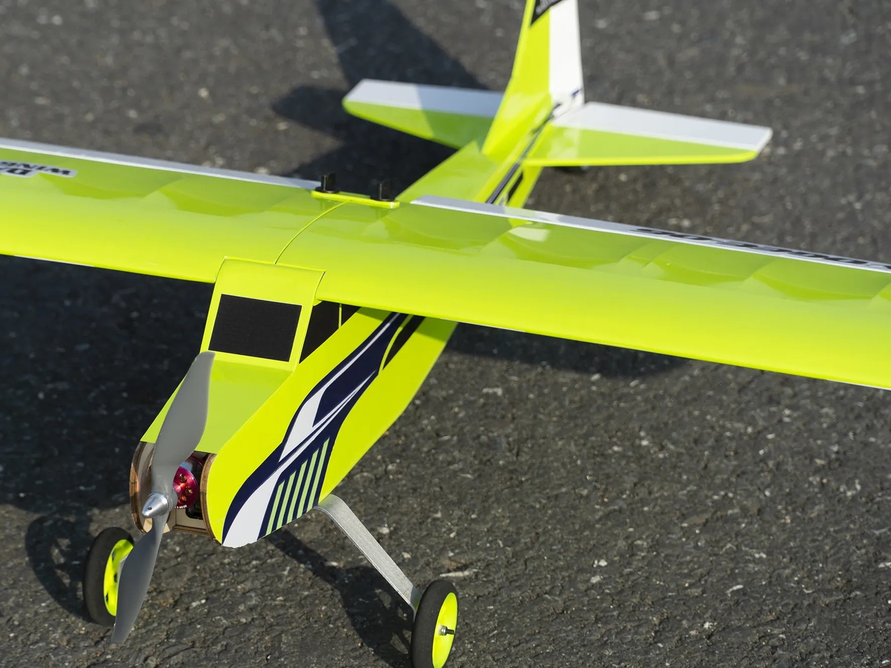 Bügelfolie / Modellbaufolie - Apple Green / grün - 60 x 200 cm