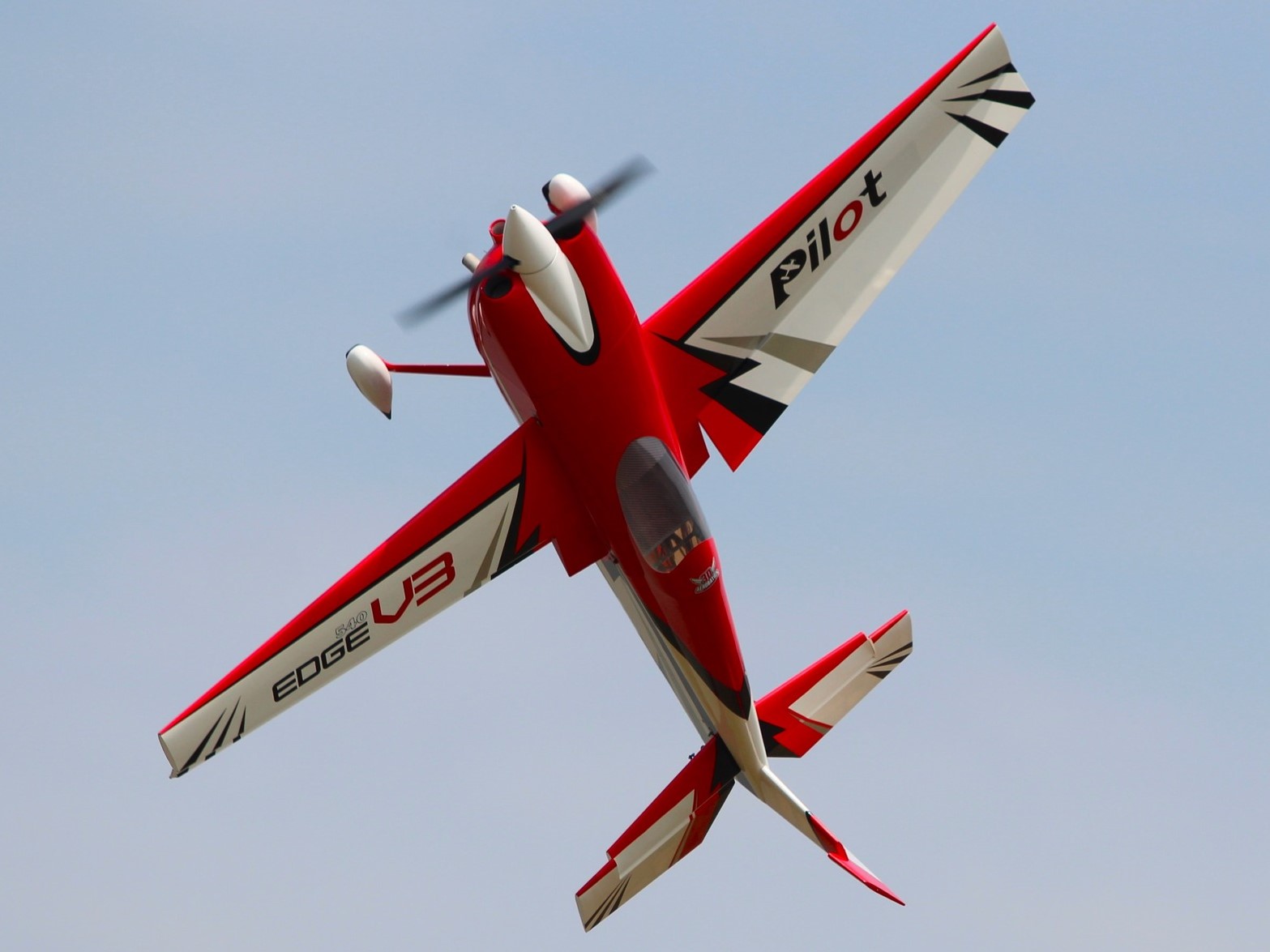 Edge 540 V3 - 103'' 2643mm - Pilot-RC 01 – Bild 4