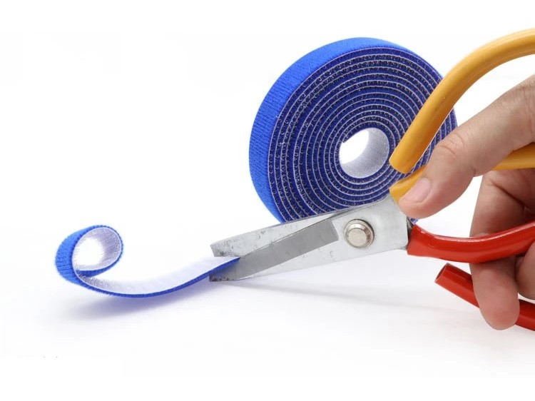 Klettband / Velcro 10mm - grün, doppelseitig - Rolle 5 Meter – Bild 3