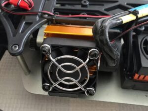 Kühlkörper mit Lüfter  für RC-Car- und Bootsmotoren - D: 36mm