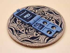 SD-Karten Case Holder für Adapter und 4x Micro SD Card - in ROT