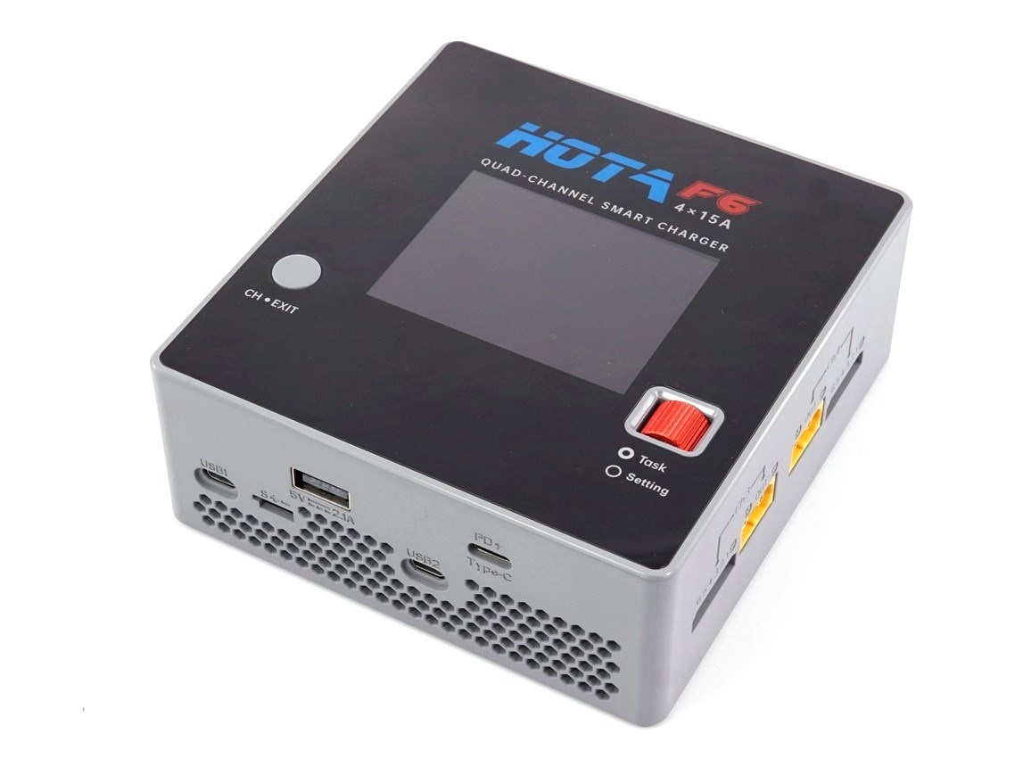 HOTA F6 - Charger Ladegerät - 4-Kanal - 4x 250W - 15A