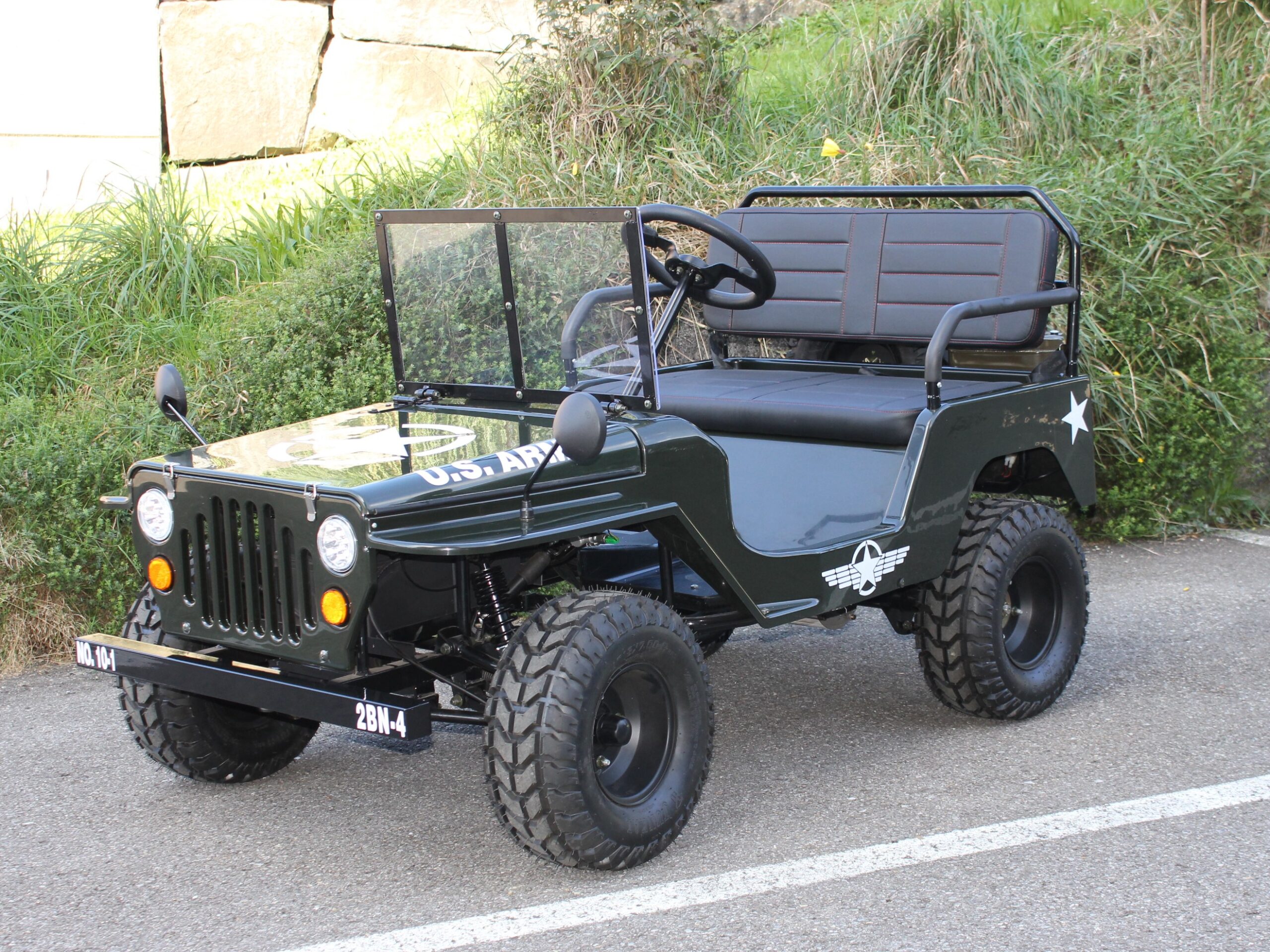 Kinder Willys-Jeep, 125ccm Benzinmotor, 3 Vor- und 1 Rückwärtsgang – Bild 6