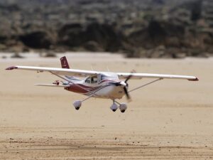 FMS Cessna 182 rot - 1500mm - PNP Set - FMS148PRD