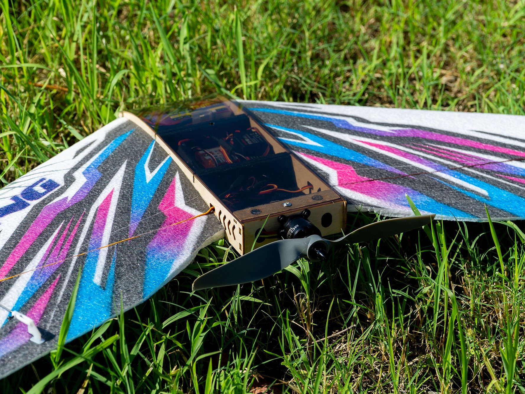 Boomerang Nurflügler, Spw 1114mm, EPP Kit-Bausatz - DW-Hobby – Bild 5