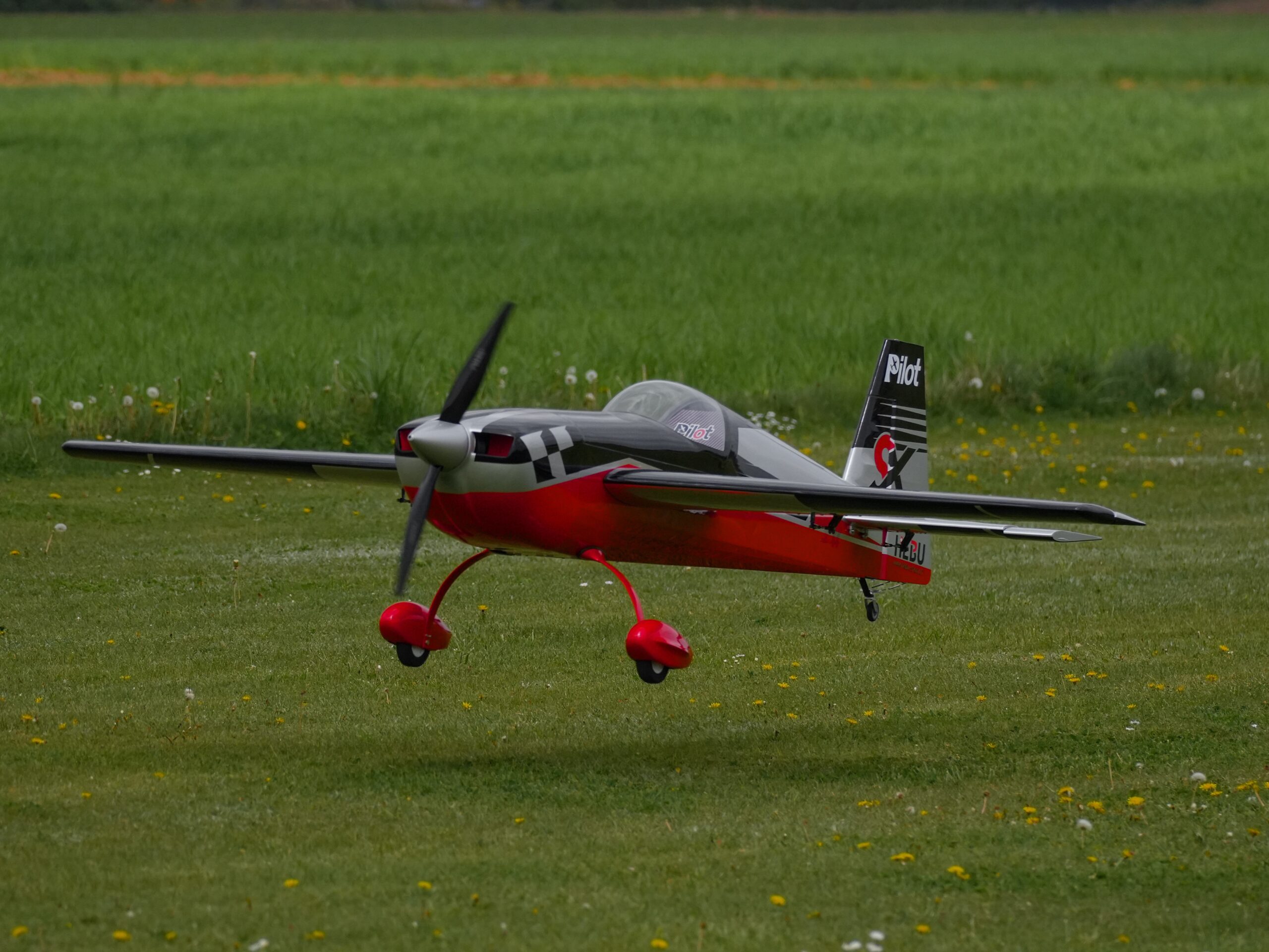 EXTRA 330SX-90 - Carbon Competition - Spw 2290mm - ARF-Set - PILOT-RC – Bild 2