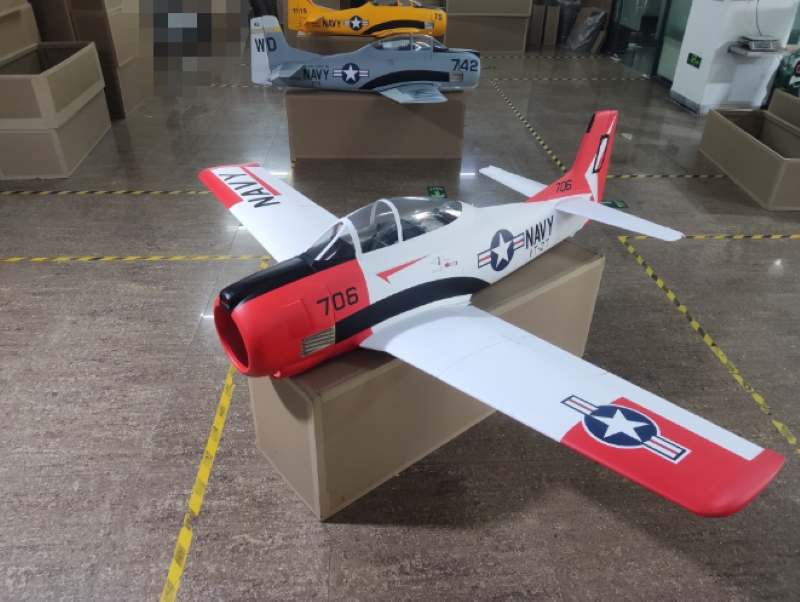 TopRC Model T-28 Trojan, Full Composite, Spw 2800mm, ARF-Set – Bild 2