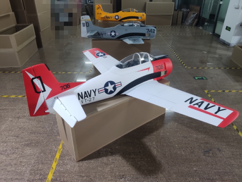 TopRC Model T-28 Trojan, Full Composite, Spw 2800mm, ARF-Set – Bild 4