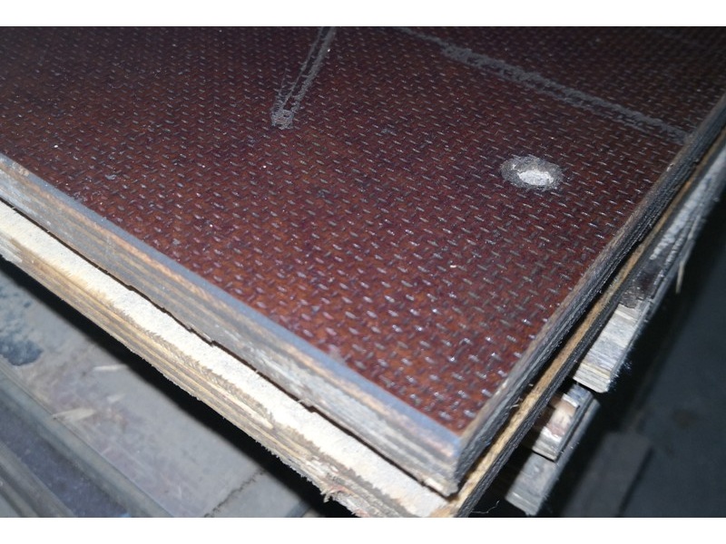 LKW-Siebdruckplatten Birke 133.5x240cm, Dicke 30mm mit Nut, Occasion – Bild 2