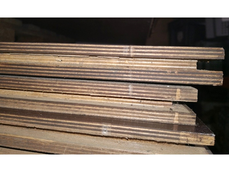 LKW-Siebdruckplatten Birke 133.5x240cm, Dicke 30mm mit Nut, Occasion – Bild 4