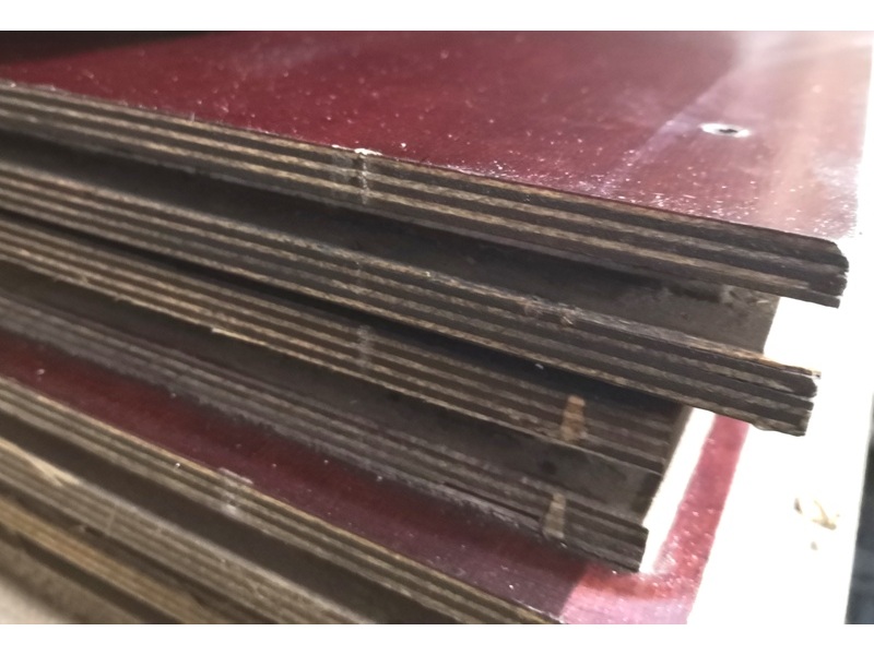 LKW-Siebdruckplatten Birke 133.5x240cm, Dicke 30mm mit Nut, Occasion – Bild 3