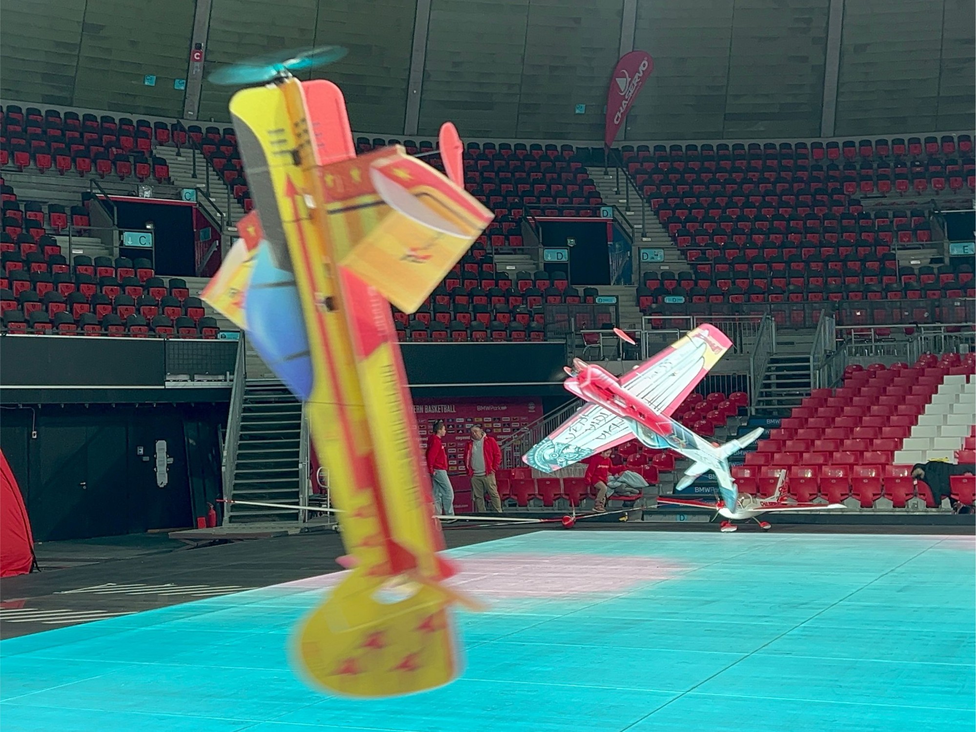 Yak 55 Indoor - Gernot Bruckmann, Spw 855mm - EPP Kit von RC-Factory – Bild 3