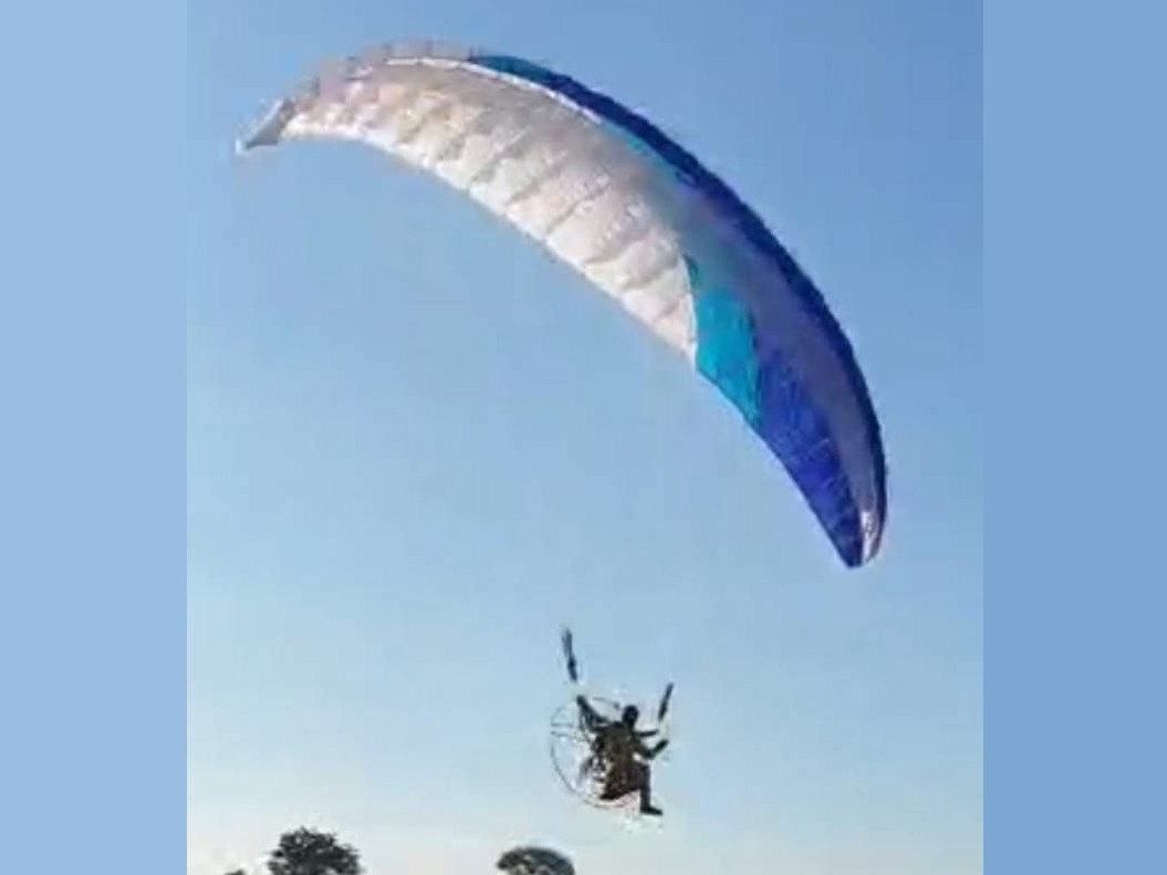 RC Motor-Paraglider Paramotor Gleitschirm PNP-Set mit Pilot SWAT - Spw 2500mm