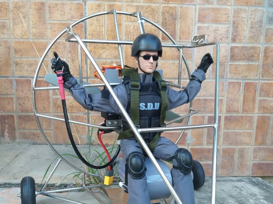 RC Motor-Paraglider Paramotor Gleitschirm PNP-Set mit Pilot S.D.U - Spw 2500mm – Bild 2