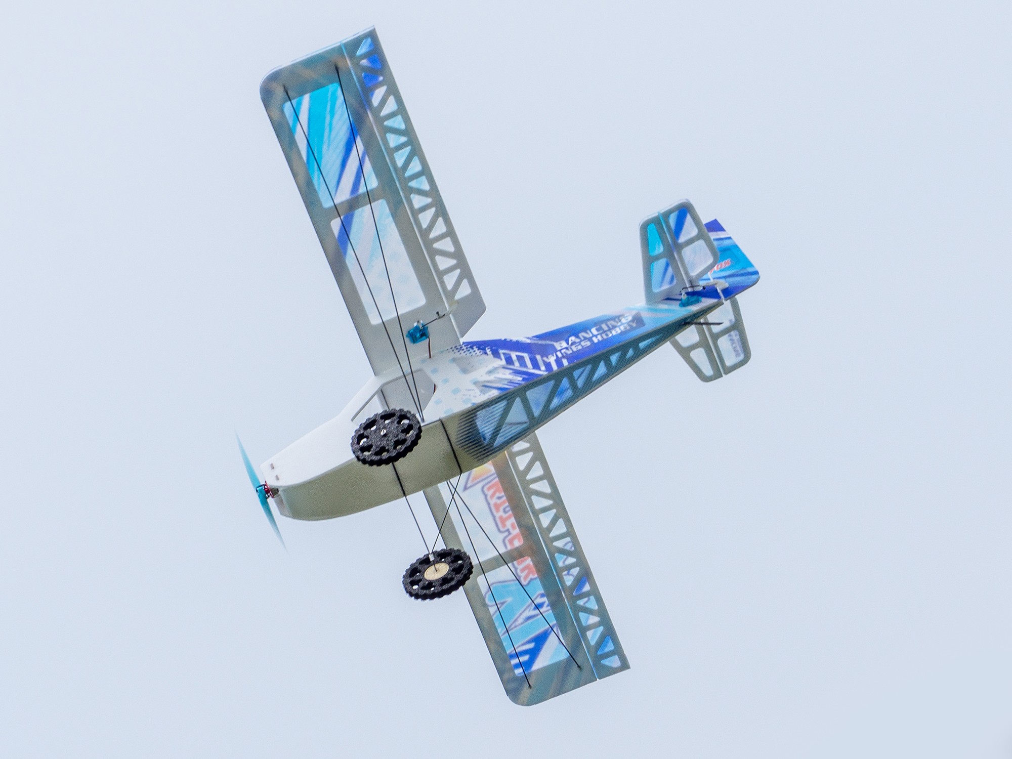 KITFOX XL, Spw 1030mm, KIT-Bausatz aus EPP - DW-Hobby – Bild 3