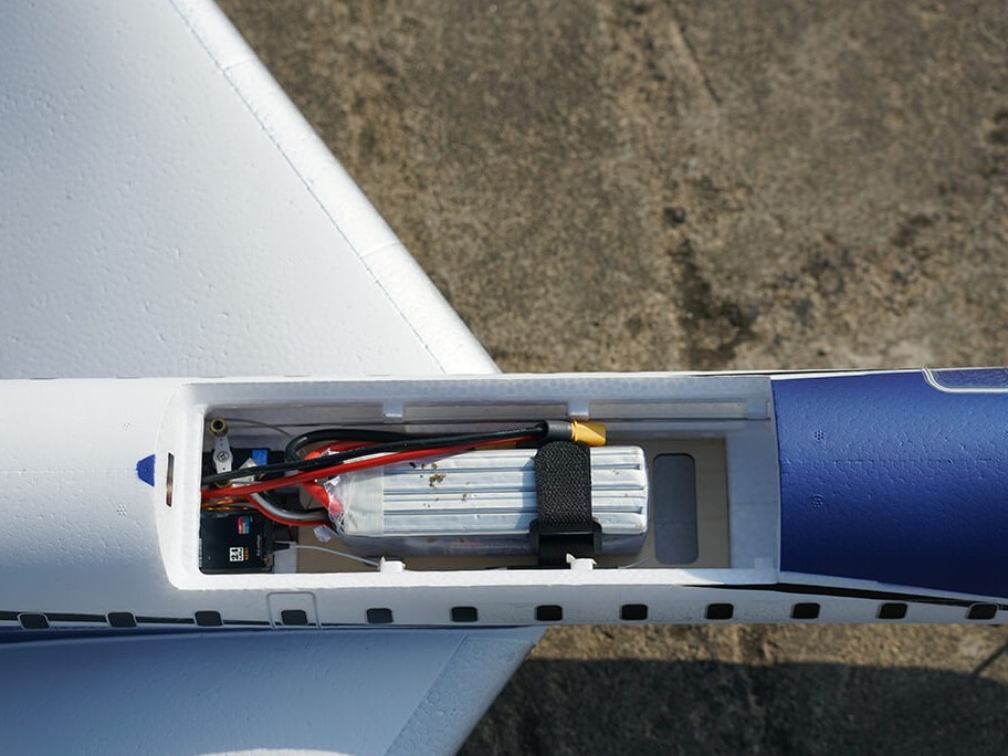 Business Jet J-65 - blau, Twin 40mm Impeller-Jet, Spw 1030mm, PNP-Set, XFLY-Model – Bild 5