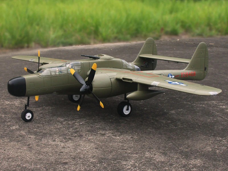 P-61 Black Widow grün, Spw 1500mm, PNP-Set von Dynam