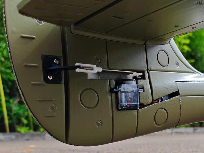 P-61 Black Widow grün, Spw 1500mm, PNP-Set von Dynam – Bild 6