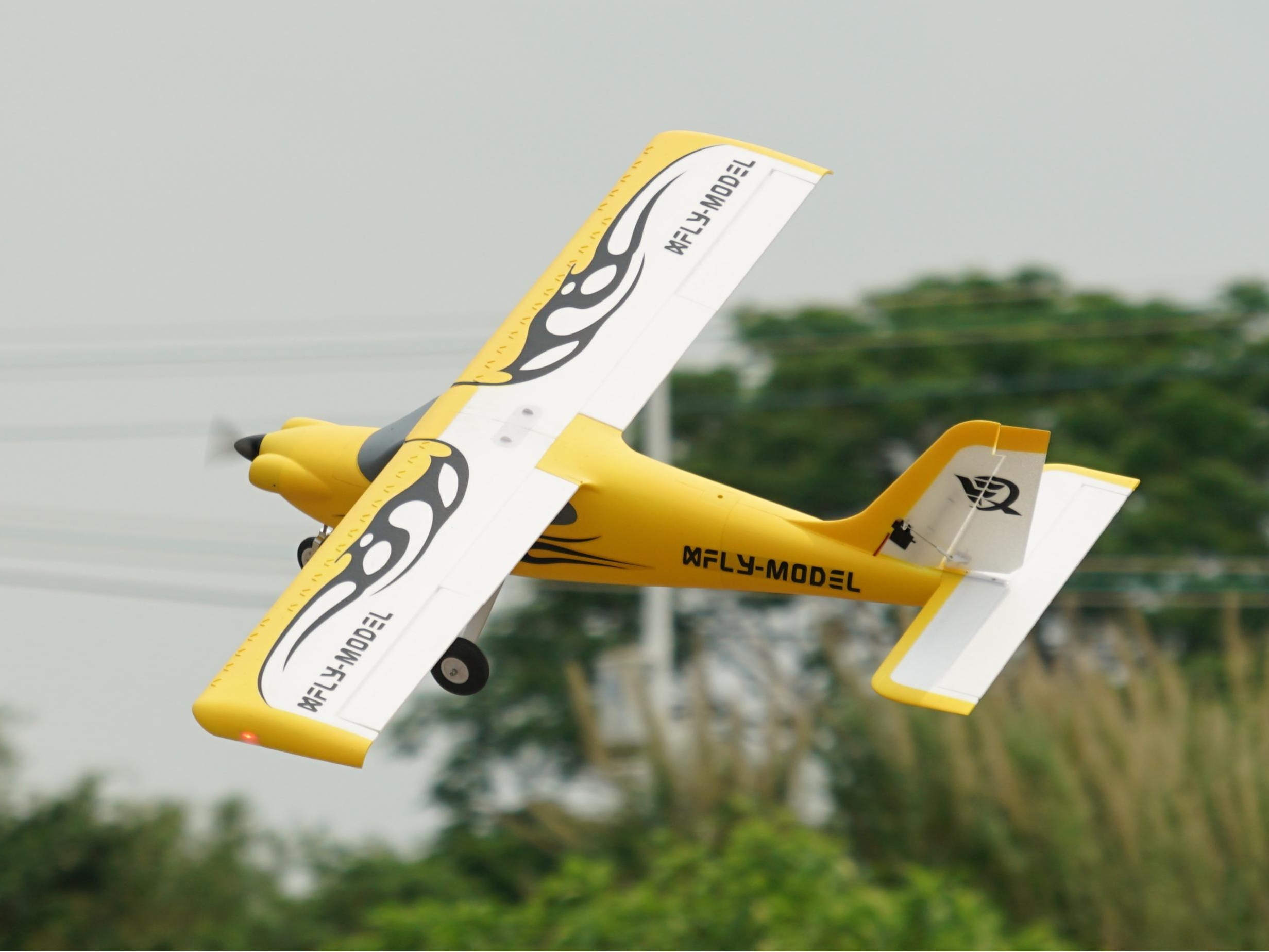 Venture Advanced Trainer, Spw 1300mm, PNP-Set von XFLY-Model – Bild 2
