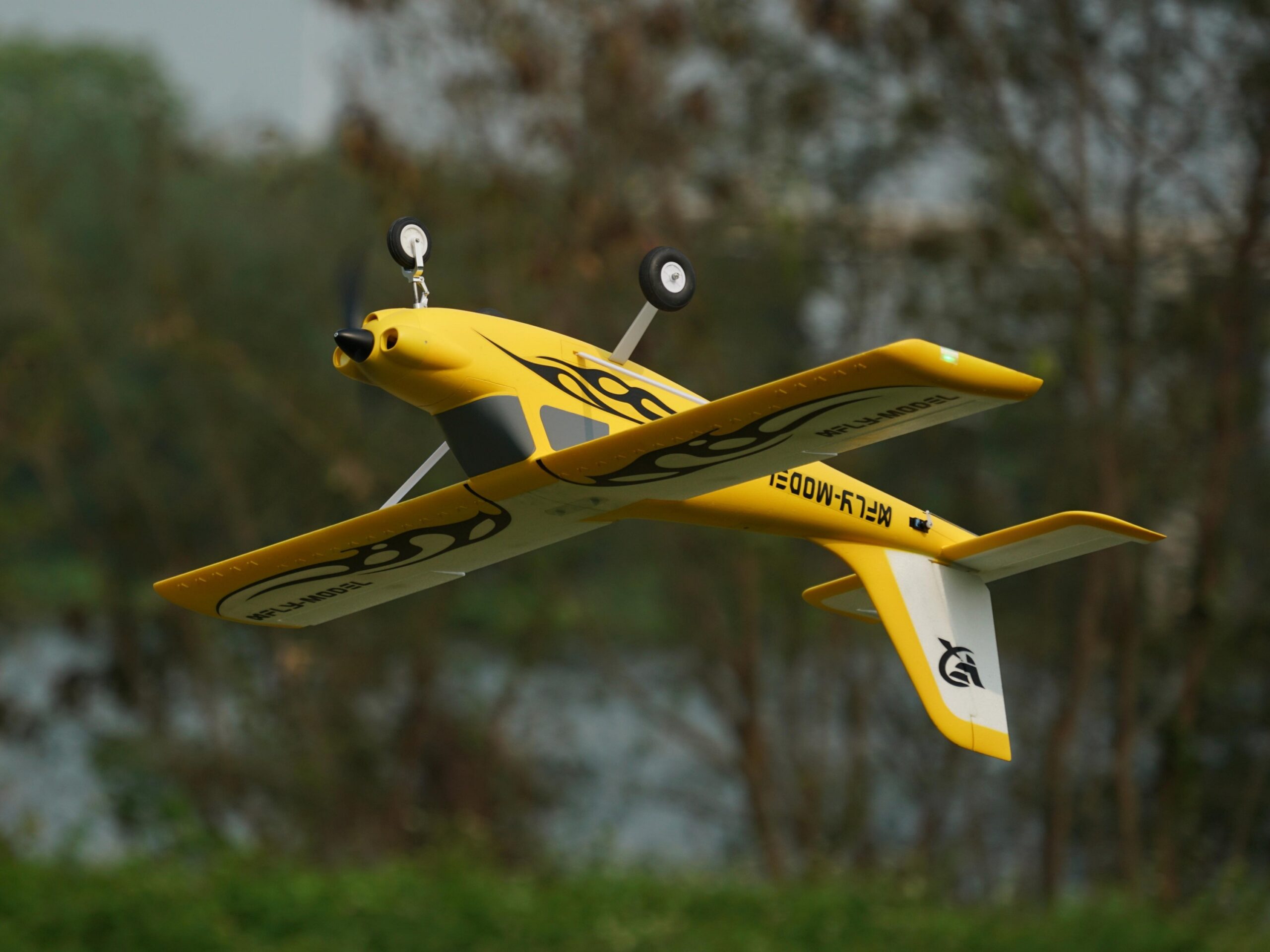 Venture Advanced Trainer, Spw 1300mm, PNP-Set von XFLY-Model – Bild 5
