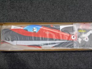 Wicked Slick Pro V2 33" 3D - 838mm - KIT-Bausatz aus EPP - AJ Scheme rot - TA Horizons