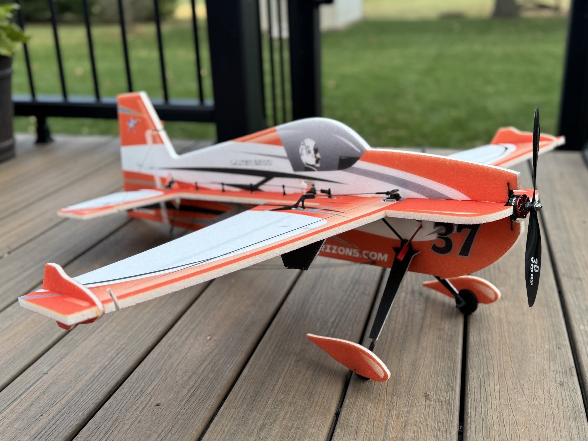 Laser 230z 37" 3D - 940mm - KIT-Bausatz aus EPP - AJ Scheme orange - TA Horizons – Bild 3
