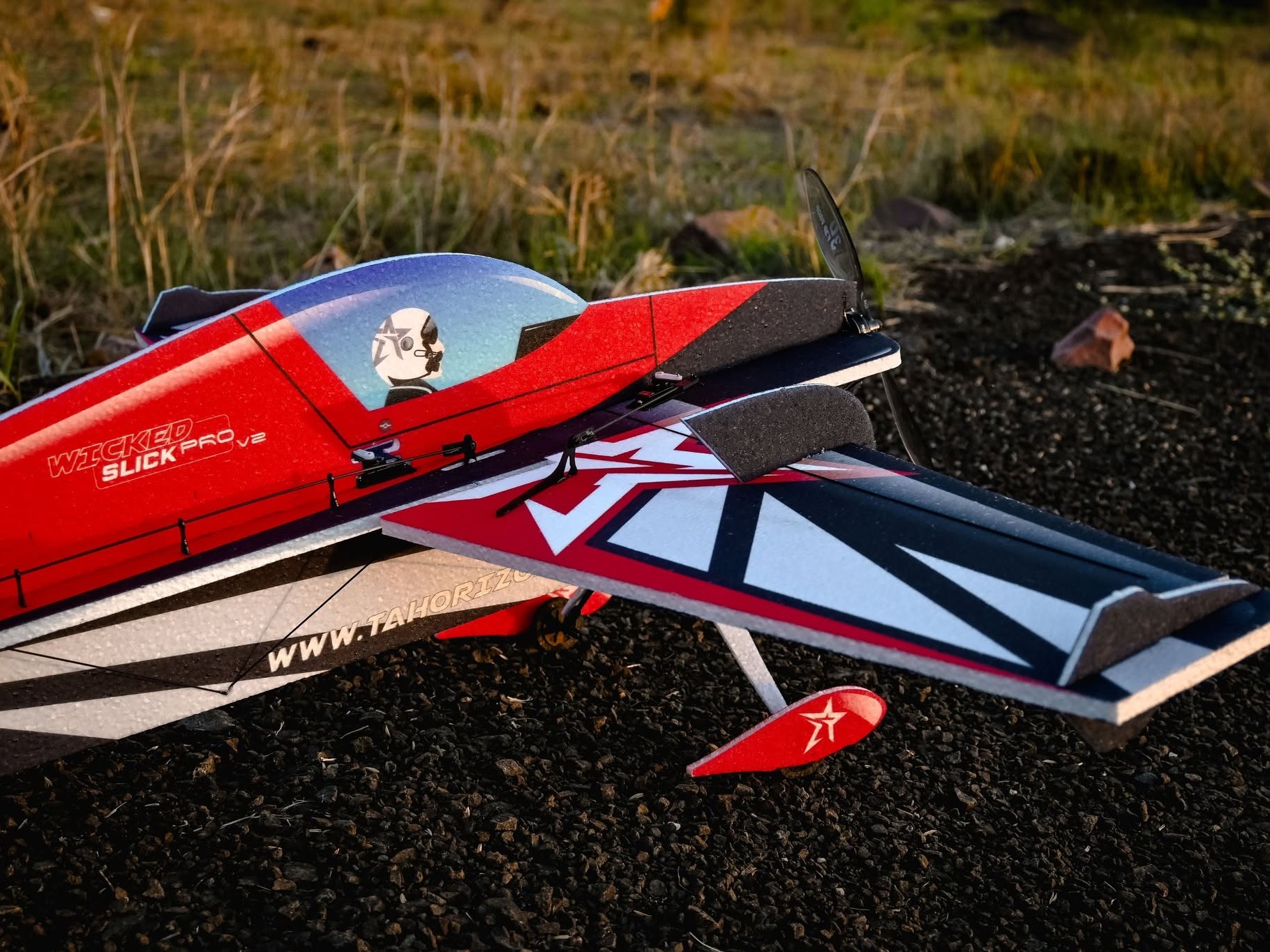 Wicked Slick Pro V2 37" - 940mm - KIT-Bausatz aus EPP - AJ Scheme rot - TA Horizons – Bild 5