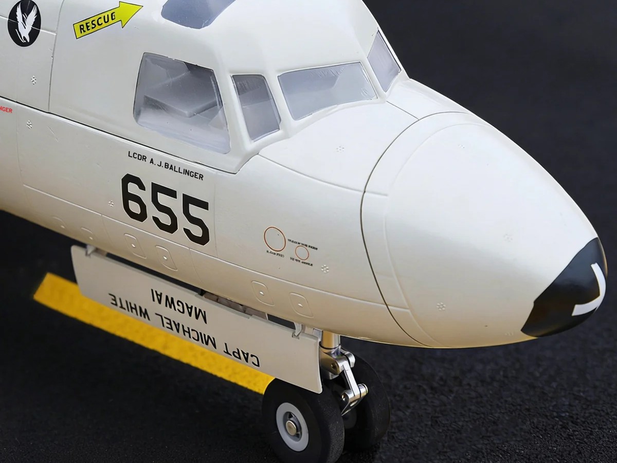 Grumman E-2 Hawkeye AEW, Spw 1500mm, PNP-Set - Dynam – Bild 6