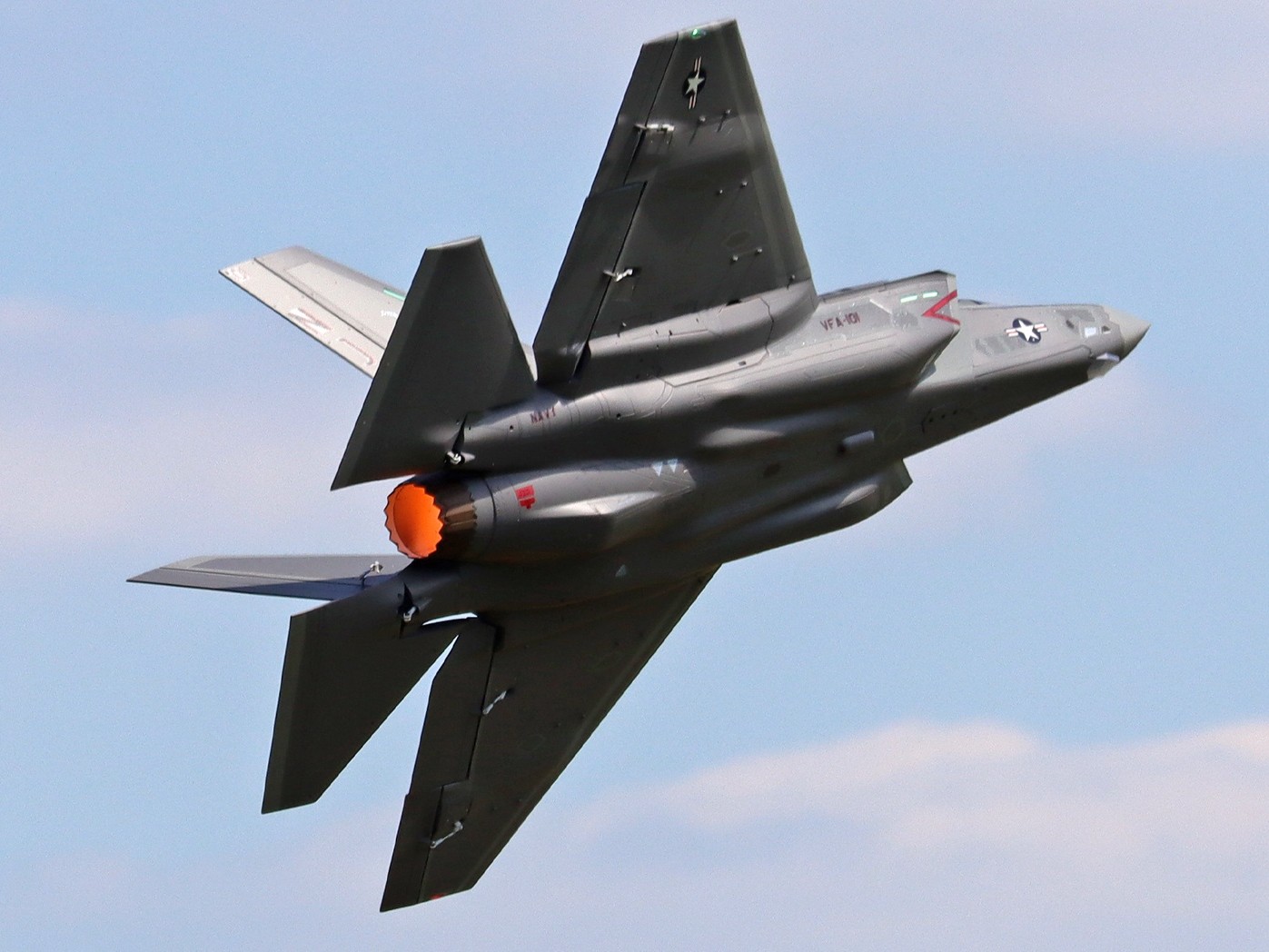 F-35C Lightning II - 110mm EDF Jet mit Gyro - 12S PNP-Set von Freewing – Bild 3