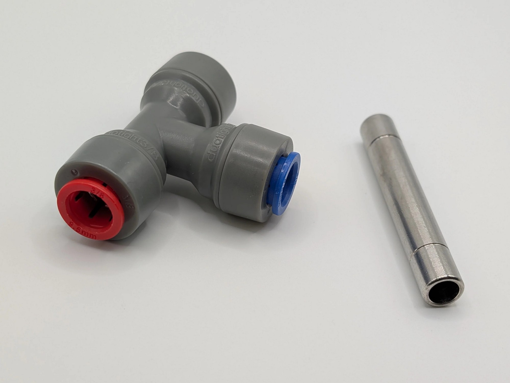 KegLand duotight 9.5 mm (3/8") T-Stück mit Tauchhülse für Fühler (3.5 - 4.5 mm)